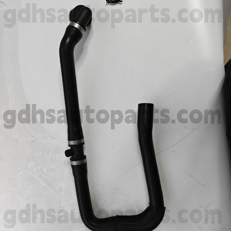 320231 Nissens Radiator Horná hadica pre Evoque, Discovery, Freelander 2 OE č. LR032347